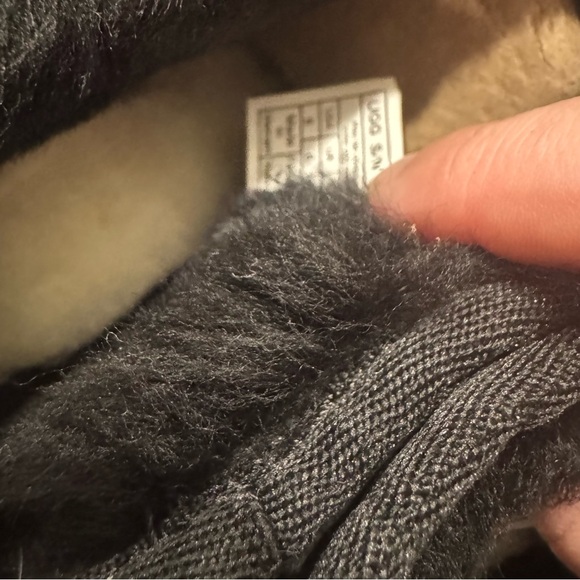 UGG Classic Ultra Mini Black Boots - Picture 6 of 13